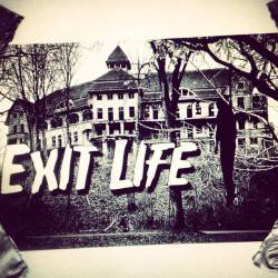 Exit Life : S​-T